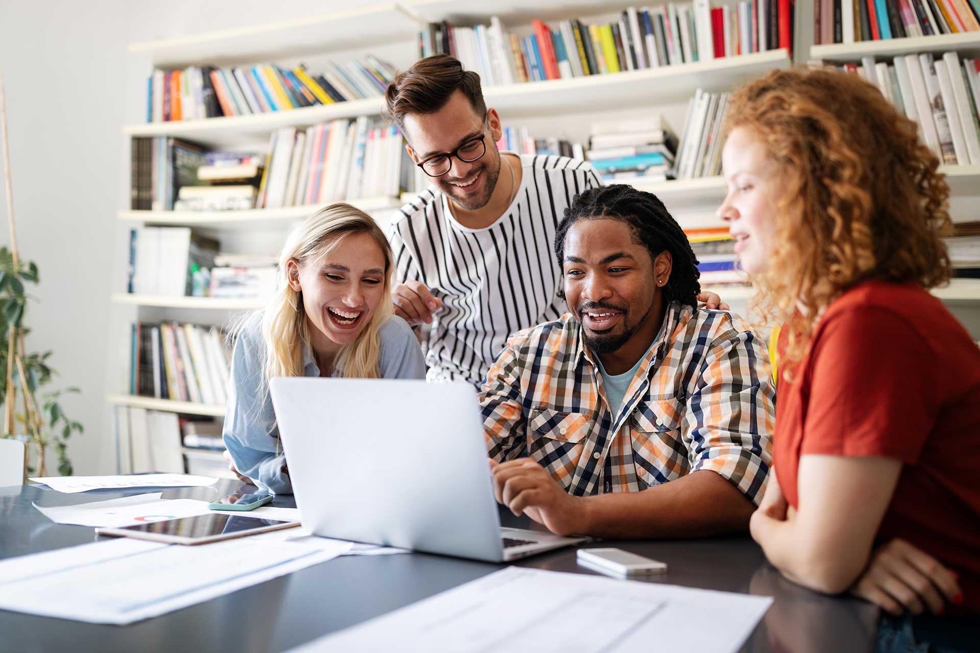 3 Benefits of Using Employee Testimonials in Your Hiring Process